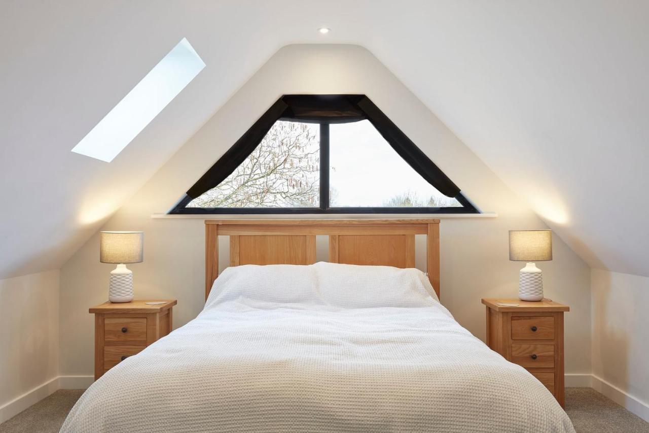 The Lodge Bury St Edmunds Bury St. Edmunds 外观 照片